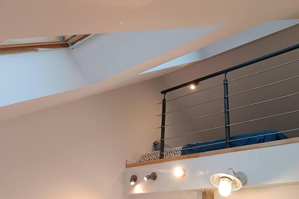 Duplex Lumineux & Wifi Netflix Apartment Roubaix Exterior photo